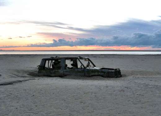 Hayaletli Otomobil Mezarları