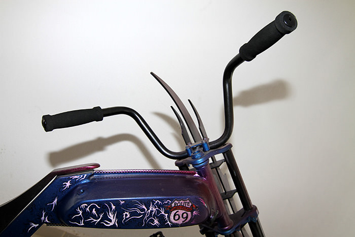 Hurda motosiklet parçalarına hayat veriyor