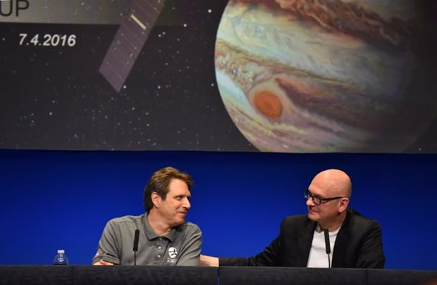 Juno Jüpiter'in yörüngesine girmeye hazırlanıyor