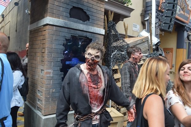 'The Walking Dead' parkta