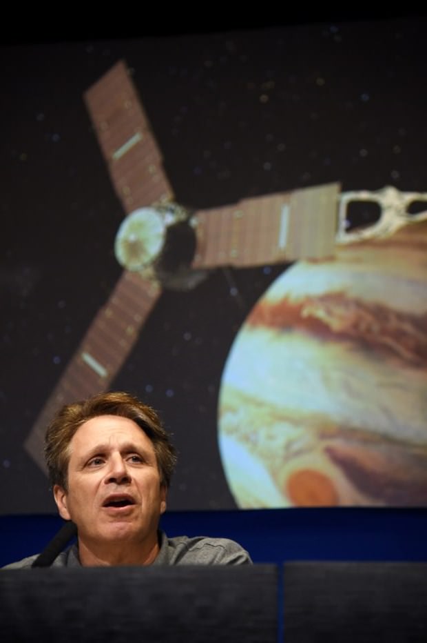 Juno Jüpiter'in yörüngesine girmeye hazırlanıyor