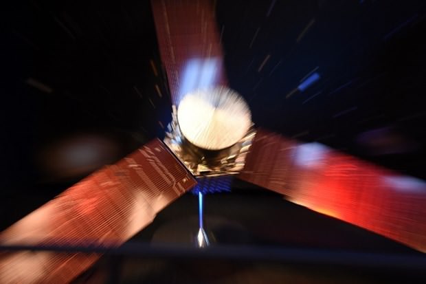 Juno'nun Jüpiter'den çektiği ilk görüntü dünyaya ulaştı