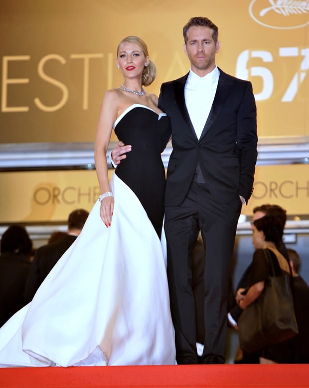 Blake Lively’nin eşi Ryan Reynolds’a yüzükle aşk ilanı