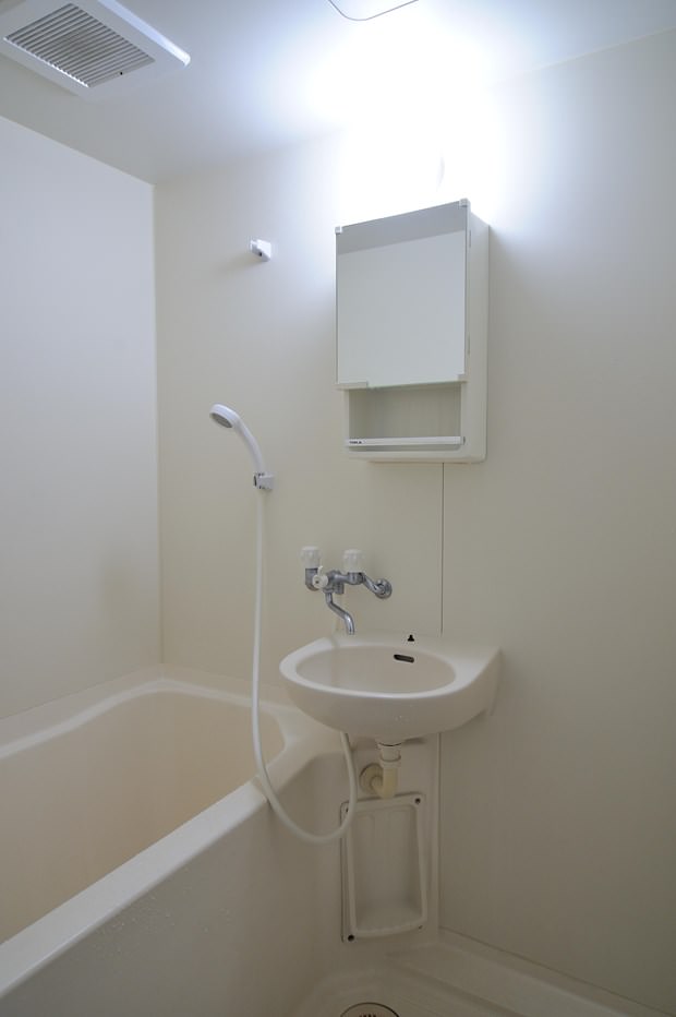 Hayatlarına yer açtılar