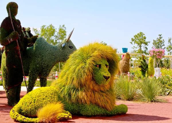 Bitki heykellere yoğun ilgi