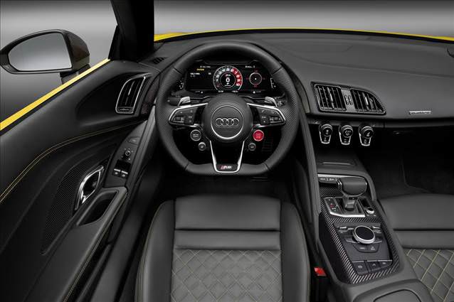 Audi R8 V10 Spyder yollara çıkıyor