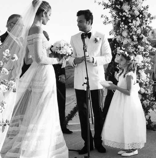 Victoria&#039;s Secret gelini!