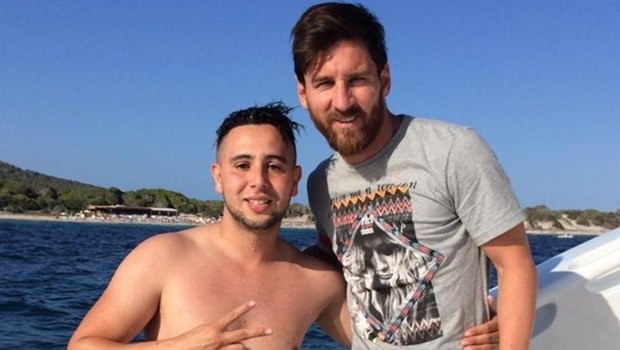 Messi’yle fotoğraf için 1 km yüzdü