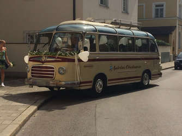 Ünlü futbolcu Mario Gomez evlendi!