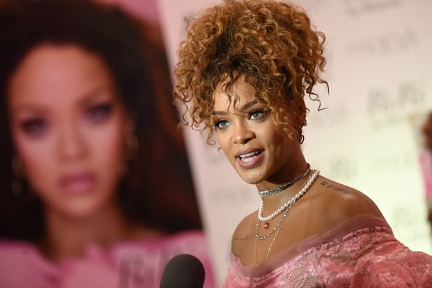 Rihanna dizi yıldızı oluyor