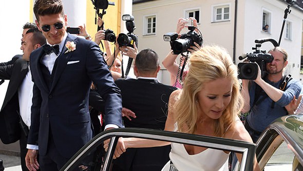 Ünlü futbolcu Mario Gomez evlendi!