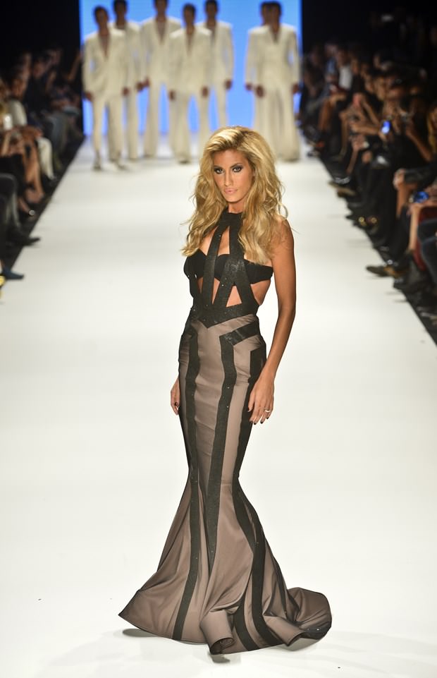 Gösteri dünyasının uzun boylu yerli ve yabancı yıldızları