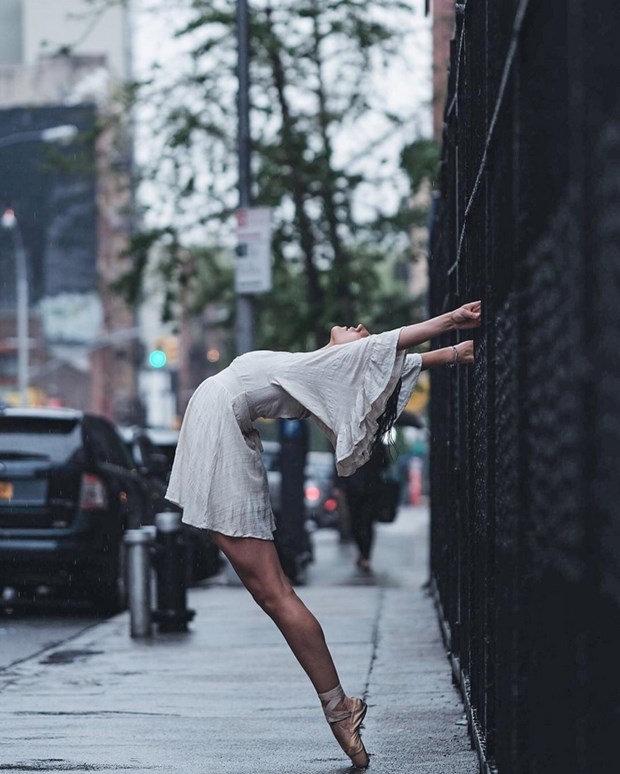 Bale Havana sokaklarına taştı