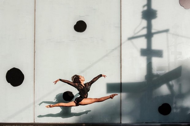 Bale Havana sokaklarına taştı