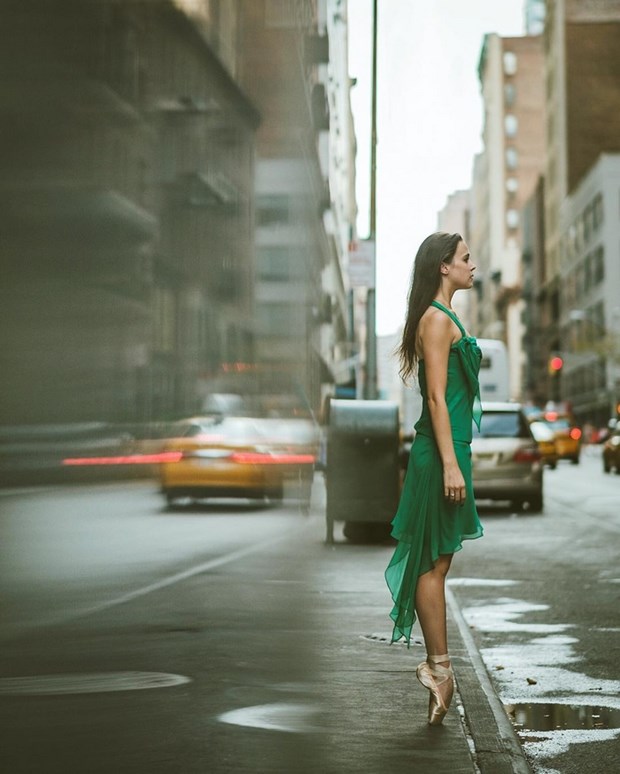 Bale Havana sokaklarına taştı