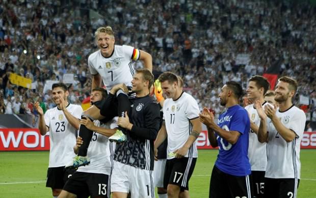Bastian Schweinsteiger Almanya milli takımına veda etti
