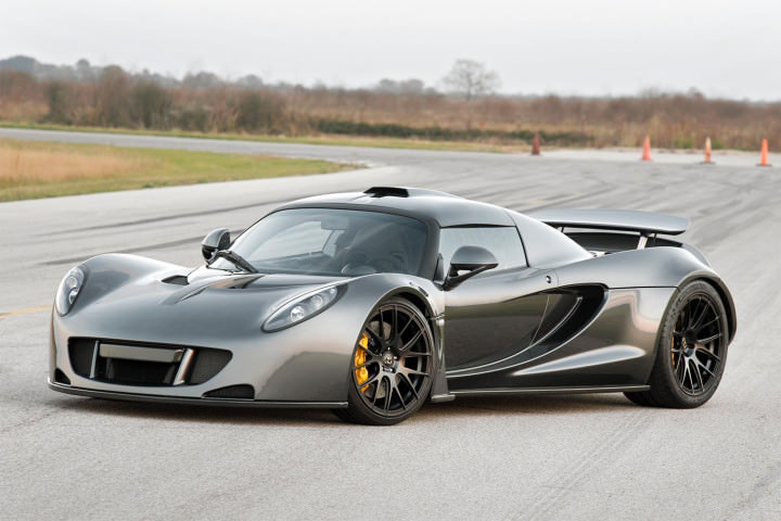 Hennessey Venom GT (432 Km/s)