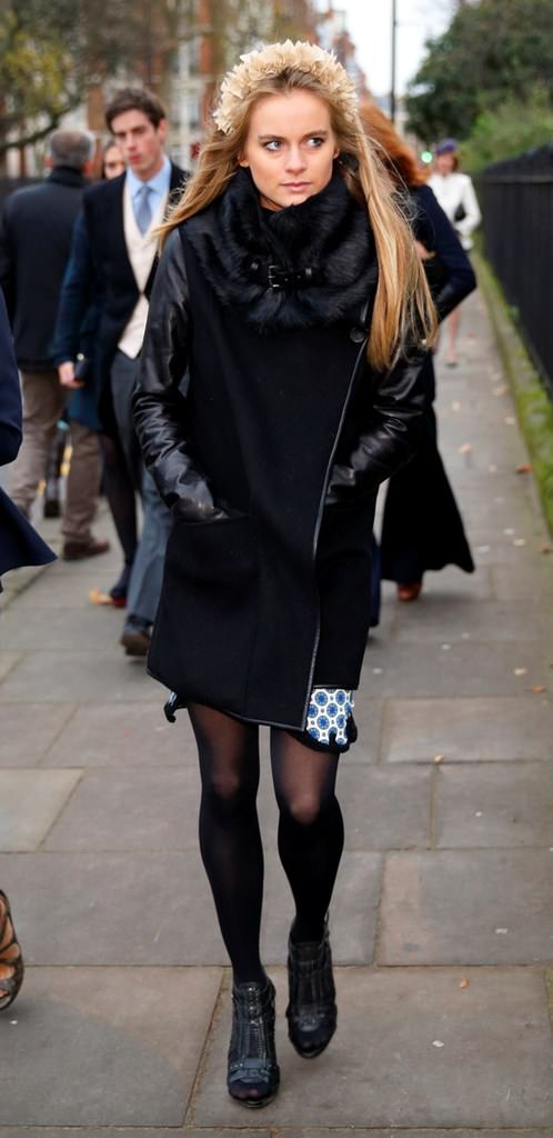 UZUN SÜRELİ SEVGİLİSİ