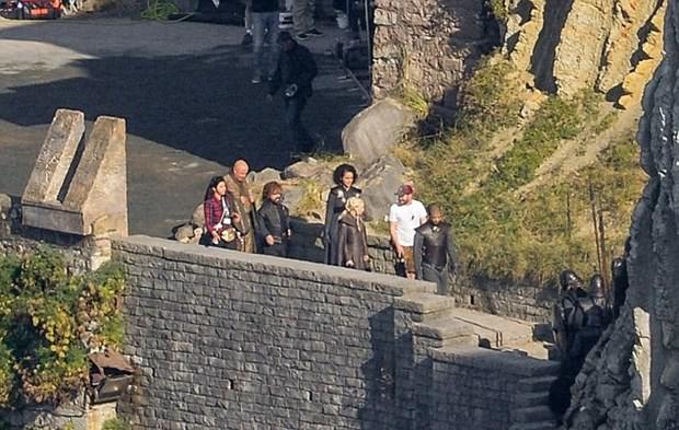 KHALEESI'NİN EKİBİ