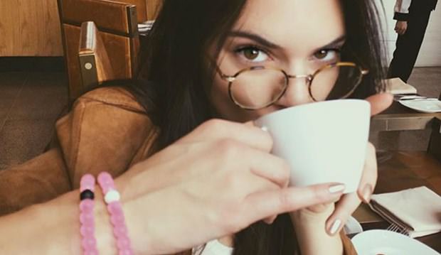 Kendall Jenner Apple'a rakip oluyor