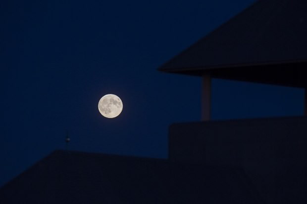 Yüzyılın en büyük Süper Ay'ı ne zaman gerçekleşecek? (Süper Ay Türkiye'den izlenebilecek mi?)