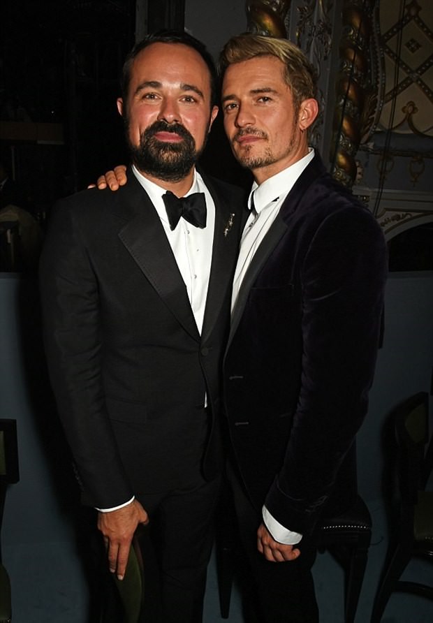 Evening Standard Tiyatro Ödülleri sonrası çılgın parti