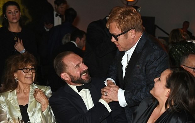 Evening Standard Tiyatro Ödülleri sonrası çılgın parti