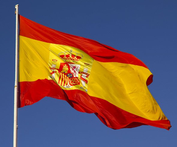 Apple iPhone fiyatlarını indirdi