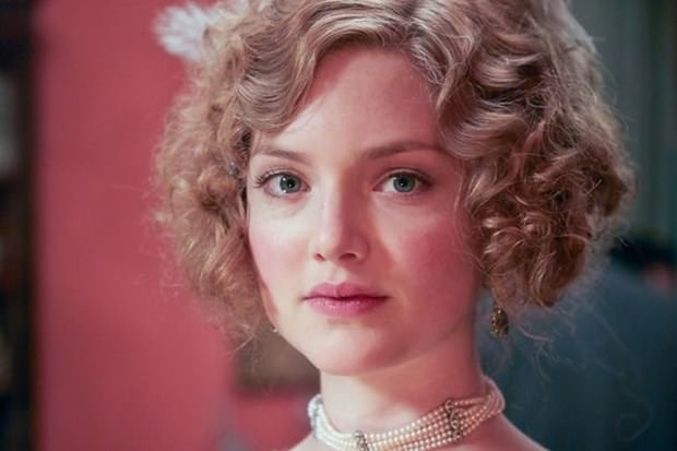 HOLLIDAY GRAINGER DE ROL ALIYOR