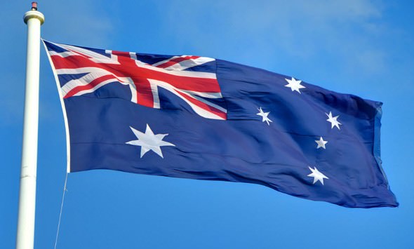 Apple iPhone fiyatlarını indirdi