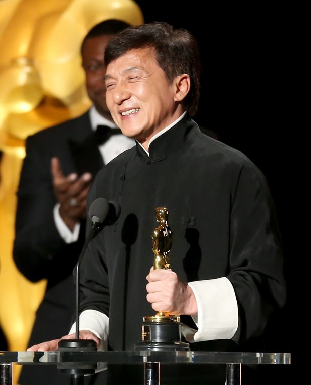 Jackie Chan’e onursal Oscar ödülü