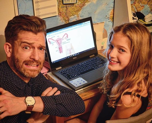 Instagram'ın yeni fenomeni: 4 kız babası Simon Hooper