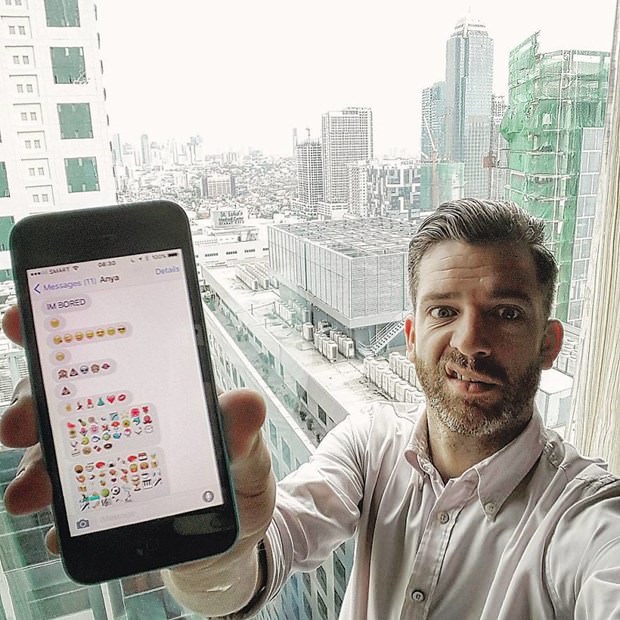 Instagram'ın yeni fenomeni: 4 kız babası Simon Hooper