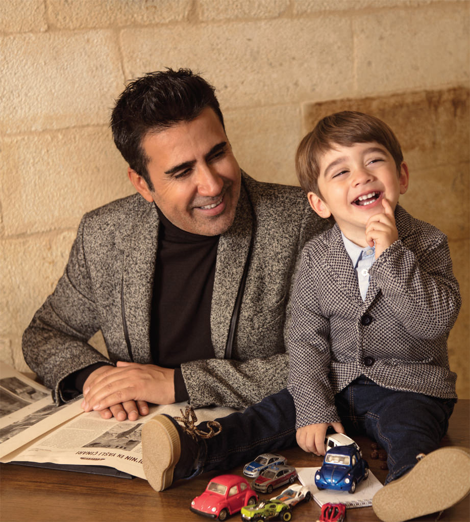 Baba ve Oğul: Emrah ve Elyesa Erdoğan