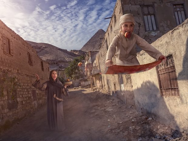 Grafiker baba oğlunu fenomen yaptı