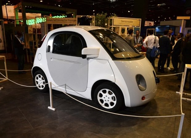 Google’dan sürücüsüz araç markası: Waymo