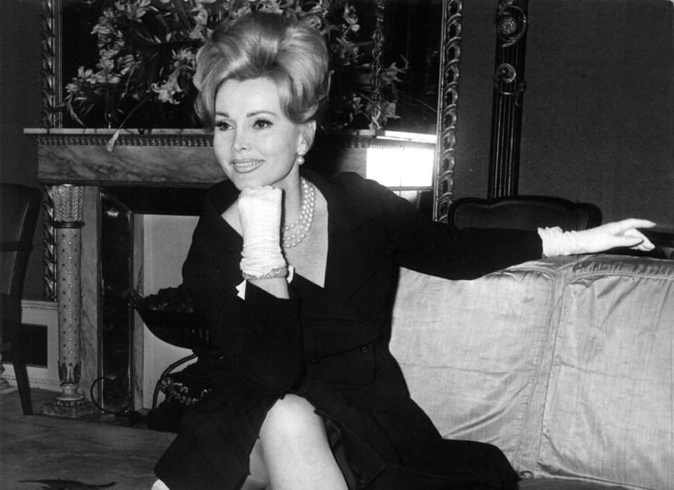 Zsa Zsa Gabor hayatını kaybetti