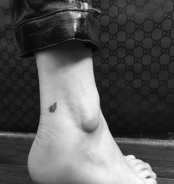 Bella Hadid'in yeni dövmeleri