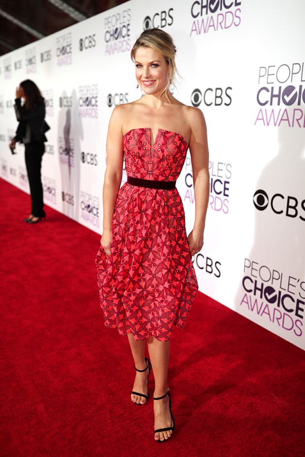 People's Choice Ödülleri kırmızı halı şıklığı