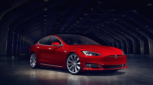 Tesla'dan yeni rekor!