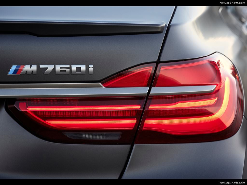 2017 BMW M760Li xDrive