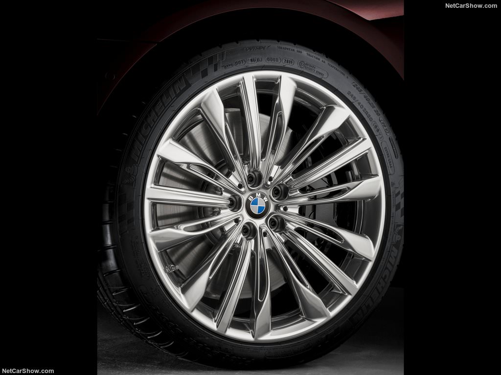 2017 BMW M760Li xDrive