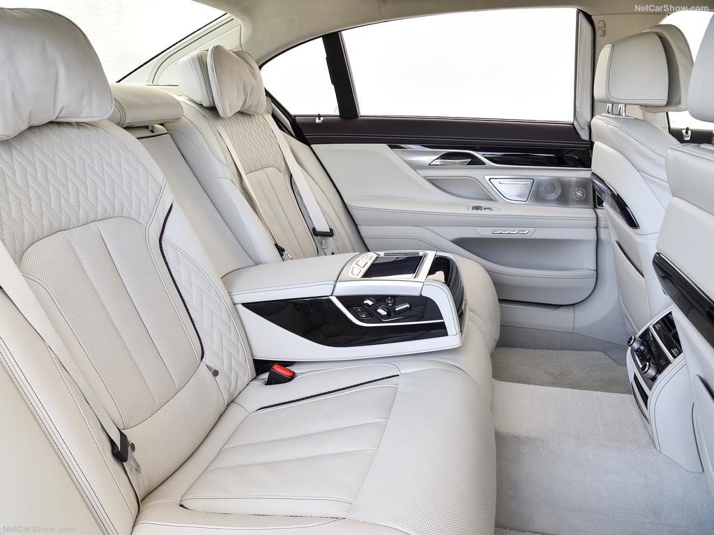 2017 BMW M760Li xDrive