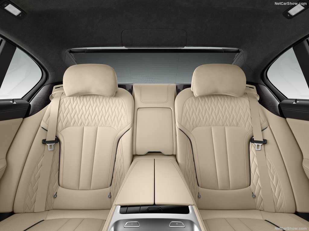 2017 BMW M760Li xDrive