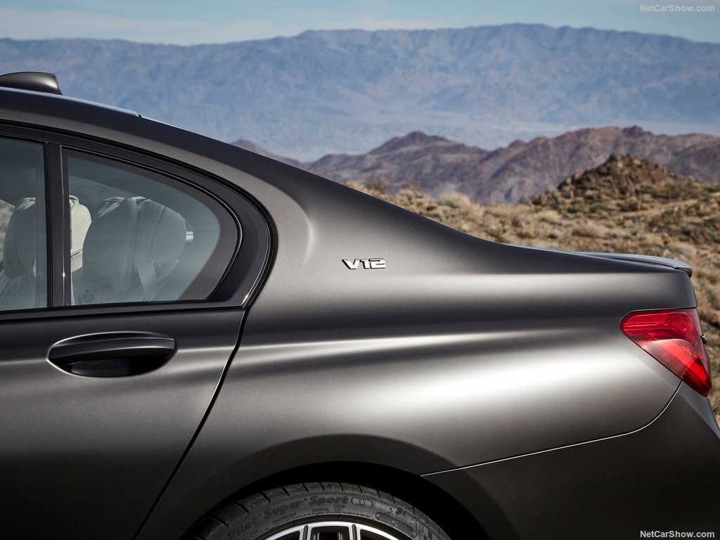 2017 BMW M760Li xDrive