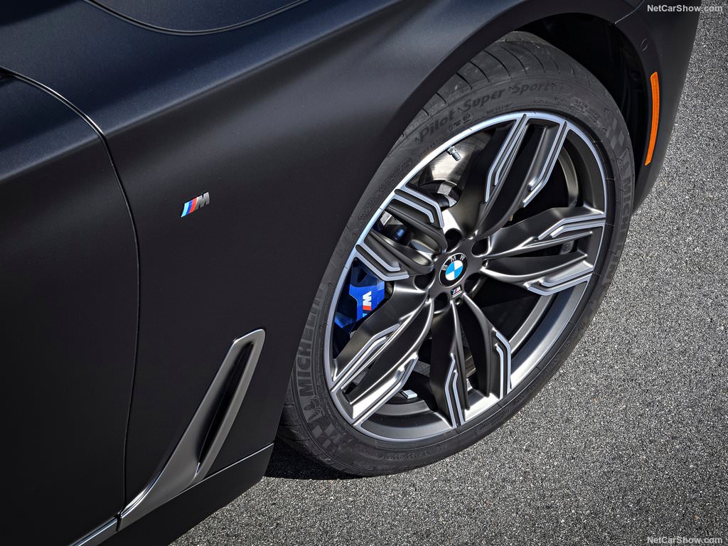 2017 BMW M760Li xDrive