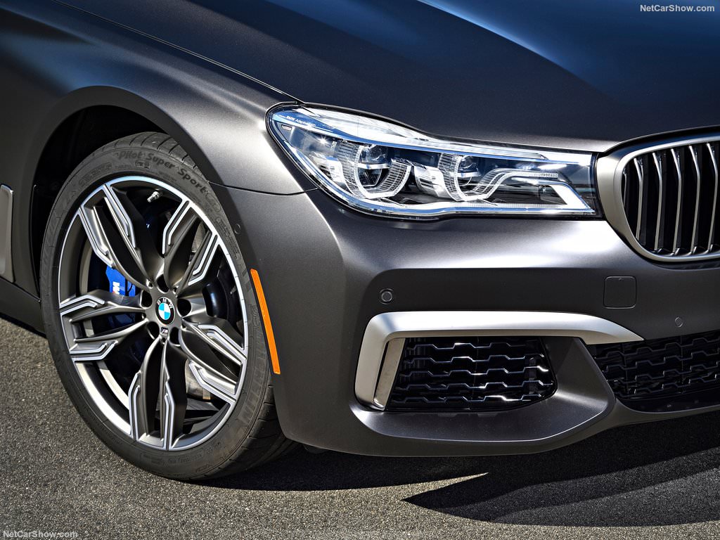 2017 BMW M760Li xDrive