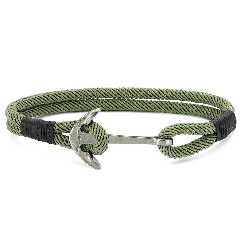 Erkekler neden bileklik takmasın?