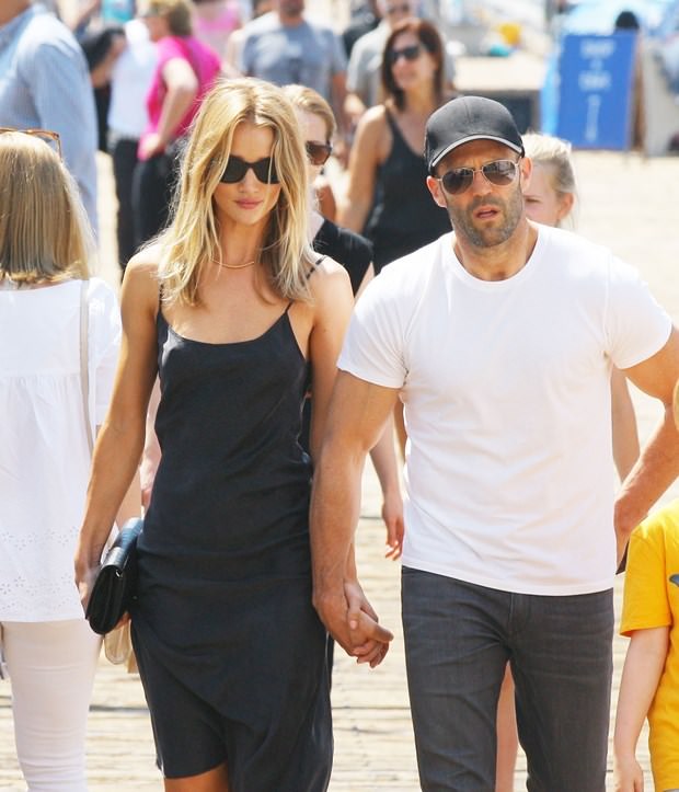 Süper model Rosie Huntington-Whiteley hamile