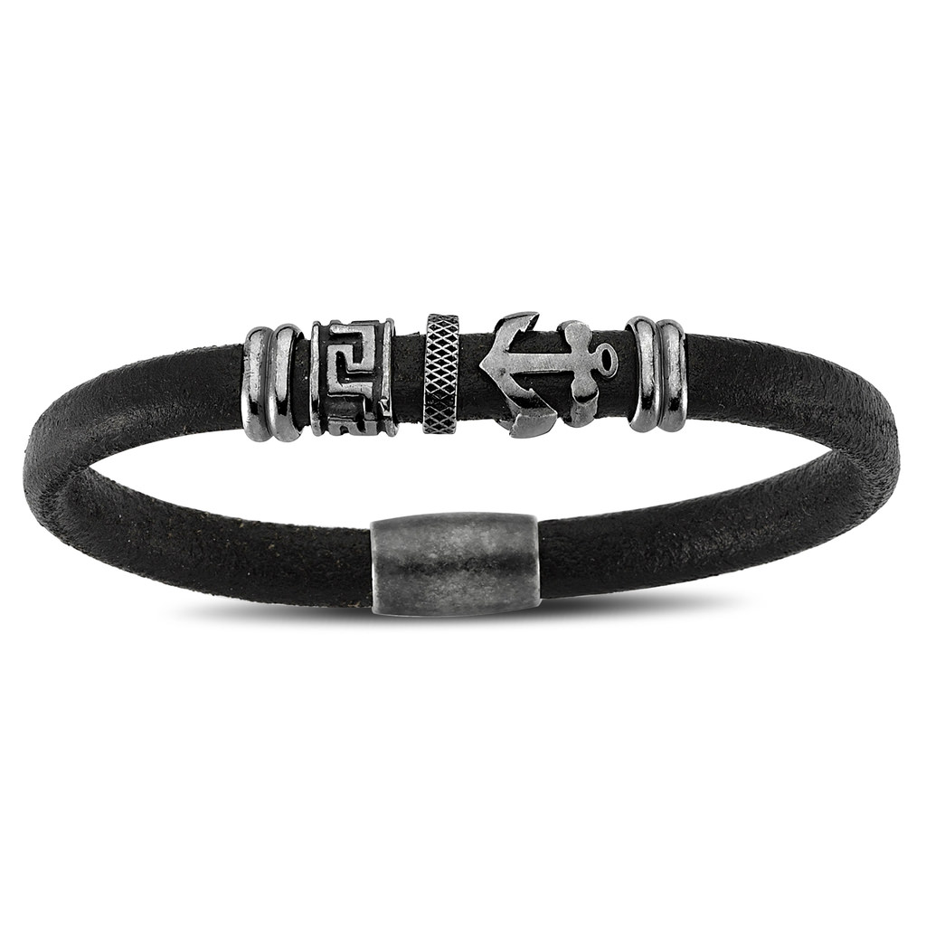 Erkekler neden bileklik takmasın?